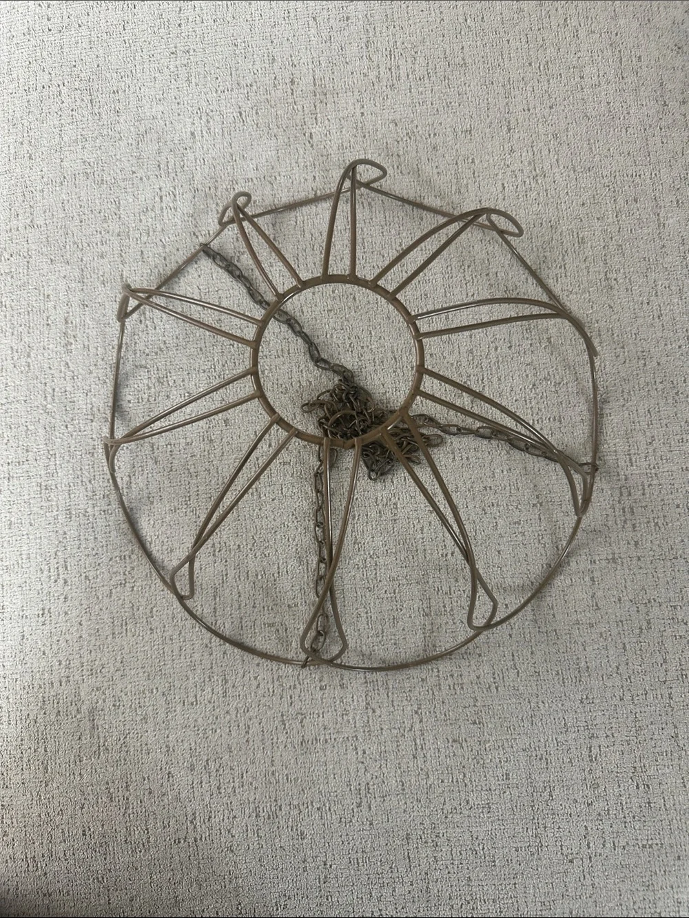 Vintage Gold Wire Hanging Planter Basket Scalloped Boho Mid Century 13”